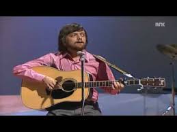 Han er en, et veldig godt eksempel på en marxist som filtrerer kultursektoren. Lillebjorn Nilsen Barn Av Regnbuen Nrk 1973 Youtube
