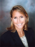 House Haunting: A Real Estate Paranormal Mystery Series: Volume 1 :  Amazon.in: Books