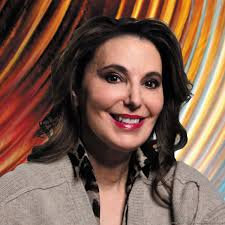 Heather Andrade-Neumann, of Golden 1, is a C-Suite Awards honoree