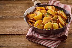 Bratkartoffeln Mit Speck Frankische Rezepte Rezept Bratkartoffeln Rezept Bratkartoffeln Perfekte Bratkartoffeln