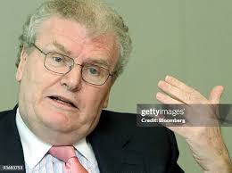 15 Sony Corp Ceo Howard Stringer Interview Stock Photos, High-Res Pictures,  and Images