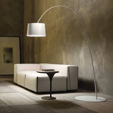 A Real Modern Design Together With A Touch Of Vintage Glamour By Foscarini Http Www Cbstudio Net Designer Stehleuchten Moderne Stehlampen Led Stehleuchte