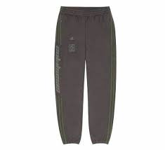 28 results for adidas yeezy calabasas track pants. Adidas Yeezy Calabasas Track Pants Umber Core Small S Ea 1901 For Sale Online Ebay