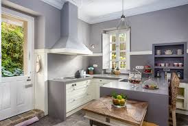 Pilo arts, ranked as one of new york's best 5 color salons, is the definitive authority on hair, beauty, and wellness in the north east. Amazing Kitchen Designs Check 7 Inspiring Grey Kitchen Ideas