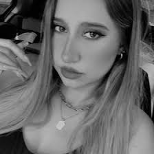 Cassandra Paez (kasandra949)