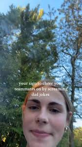 Teammate trying to make you laugh while you can barely breathe 😭