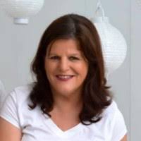 30+ "Anne Frick" profiles