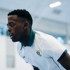 75% Disount (Excludes Sale Items. top of the range sticks, bags and ac