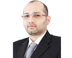 Dr. Edwin Ernesto Vélez Leiva: especialista en Cirugía Plástica Facial en  Pereira