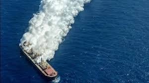 Menurut dia, banyaknya material yang mudah terbakar dari kapal nelayan. Kapal Penumpang Berisi 181 Orang Terbakar Di Maluku Utara Nasional Tempo Co