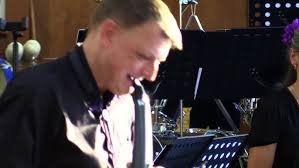 Aerophone (cello) and Clarinet Choir