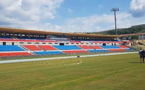 Por la quiebra de cosenza calcio 1914 srl, los ex entrenadores eugenio funari, paolo pagliuso (ex presidente) y su hijo luca. Serie B Il Cosenza Per La Prima Di Campionato File Ai Botteghini Per La Nuova Stagione Di Calcio Il Quotidiano Del Sud