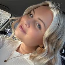 Alyssa Gray and Dominyc Berry's Wedding Website