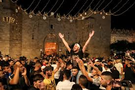 من هو فاتح مدينة القدس. ÙÙ„Ø³Ø·ÙŠÙ† Ø§Ù„Ø§Ø­ØªÙ„Ø§Ù„ ÙŠÙ†Ø³Ø­Ø¨ Ù…Ù† Ø¨Ø§Ø¨ Ø§Ù„Ø¹Ø§Ù…ÙˆØ¯ ÙÙŠ Ø§Ù„Ù‚Ø¯Ø³ ÙˆÙŠØºÙ„Ù‚ Ø§Ù„Ø¨Ø­Ø± ÙÙŠ ÙˆØ¬Ù‡ ØµÙŠØ§Ø¯ÙŠ ØºØ²Ø© ÙÙ„Ø³Ø·ÙŠÙ† Ø£Ø®Ø¨Ø§Ø± Ø§Ù„Ø¬Ø²ÙŠØ±Ø© Ù†Øª