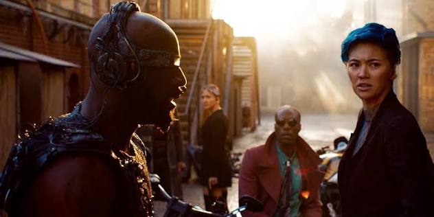 Review: 'The Matrix Resurrections' tries to save blockbuster cinema from  itself — FOUR KENTS