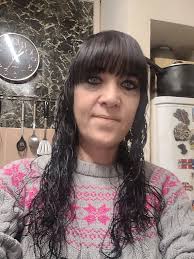 Do any of you have a lazy eye ?