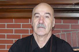 Expulsé par Ignatieff, André Forbes poursuit sa campagne