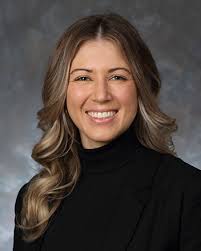 Sarah Maybury's Instagram, Twitter & Facebook