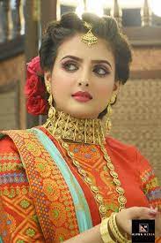 Best Bridal Jewelry For Round Face Pakistani Pret Wear Pakistani Bridal Makeup Indian Bridal Makeup Bridal Makeup Looks