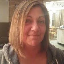 Julie Steeves's Instagram, Twitter & Facebook