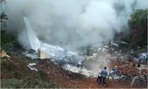 A military plane has crashed in the southern philippines killing at least 45 people, with dozens more pulled alive from the burning wreckage. Air India Plane Crashes In India S Kerala At Least Two Feared Dead Business Recorder