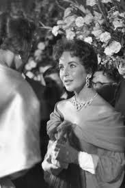 The Story Behind Elizabeth Taylors “Red Fire” Ruby Necklace By Cartier |  British Vogue