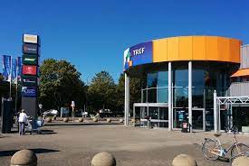 Discover why venlo is considered to be one of best places to shop in the south of the country. Convenient Shopping And Free Parking Review Of Trefcenter Venlo Venlo The Netherlands Tripadvisor