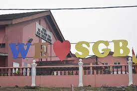 On 23 april 2006, he died at gleneagles intan medical centre in kuala lumpur due to poor heart and lung condition. Sekolah Menengah Kebangsaan Ghafar Baba Wikiwand
