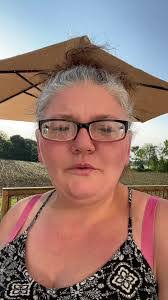 Samantha Nester's Instagram, Twitter & Facebook