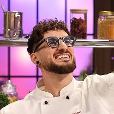 Simon Prest (@simonprest) • Instagram photos and videos