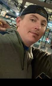 Hi ladies! I broke off a 4 year relationship with an absolute leech back in  december. Hope everyone's doing well, tell me something interesting about  yourself and let's be friends!