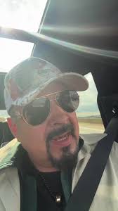 Llegando a Nueva York (por si estaban con el pendiente), Vengo a un par de  entrevistas y al concierto de mi carnal @carinleonoficial 👊🏼👊🏼👊🏼,  (Otra vez, por si no podían dormir de la curiosidad), ...