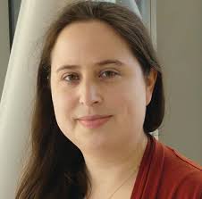 Marissa Applegate's Instagram, Twitter & Facebook