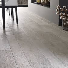 Porcelanosa Oxford Acero 22 X 90cm Pisos Para Casas Modernas Pisos Imitacion Madera Pisos Simil Madera