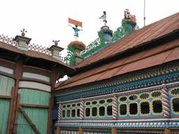 vnutri neobychnogo doma kuzneca kirillova foto wooden hut built by master sergey kirillov look inside the hut not everyone knows that the dom interesnye fakty