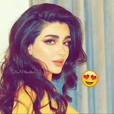 Pin By Queen Alyemen On D P Z Stylish Girl Pic Arab Beauty Girl Photography