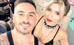 Luego de tres meses de relación, laurita fernández confirmó su separación de federico bal. El Tierno Ida Y Vuelta Entre Laurita Fernandez Y Fede Bal Tras Curarse Del Cancer Infoveloz Com