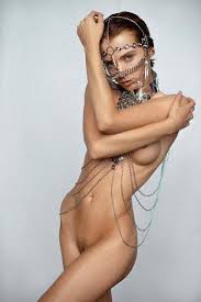 Russian Model Marta Gromova Posing Naked | Photo 08 - Sexy Celebs Babes