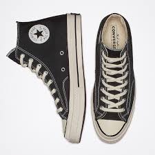 Each piece features adjustable design elements that let you create freedom and movement. Converse Chuck 70 High Top Converse Ca