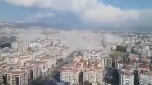 Can kaybı ve yaralı sayısı artıyor. Son Dakika Izmir De 6 6 Buyuklugunde Meydana Gelen Depremde 4 Kisi Hayatini Kaybetti 152 Kisi Yaralandi