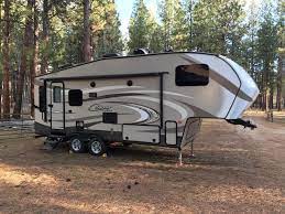 This video features a few of the great 5th wheels that are towable by a half ton pickups. 2016 Keystone Cougar Half Ton 244rlswe Fifth Wheel 26900 Rv Rvs For Sale Butte Mt Shoppok