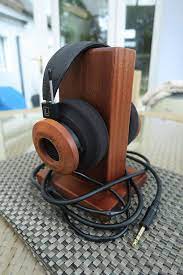 Very Inspirational Diy Headphone Stand Ideas Diy Headphone Stand Simple Diy Headphone Stand Diy Headphone Diy Headphones Diy Headphone Stand Headphone Stands