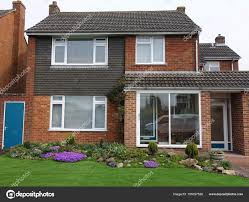 Ver más ideas sobre casas modernas, casas, arquitectura. Fotos De Casa De Ladrillo Rojo De Stock Casa De Ladrillo Rojo Imagenes Libres De Derechos Depositphotos