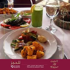 تصبح اللحظة خالدة إذا اجتمع المذاق اللذيذ بالمكان الأنيق كما في ألمياس Cuisine Old Recipes Restaurant