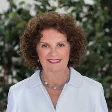 Donna Doucette's Instagram, Twitter & Facebook