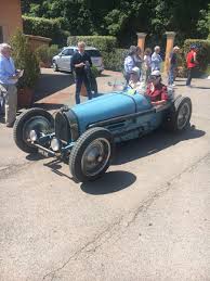 Jort kelder (53) is sinds augustus een van de presentatoren van buitenhof, het zondagse politieke discussieprogramma van diverse publieke omroepen. Jort Kelder Ar Twitter Vroeger Was Alles Beter Neem Nu De Lokroep Van Deze Bugatti Type 59 Na De Lunchstop Op De 1000miglia Luister Op Https T Co Ih8cpxxe50 Https T Co Sbh0xcsi1z