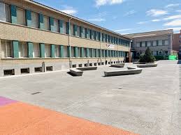 Colegio concertado sagrado corazón, de linares (jaen), perteneciente a la congregación de las esclavas del divino corazón, fundada por marcelo spínola y celia méndez. Colegio Concertado En Zaragoza Sagrado Corazon De Jesus