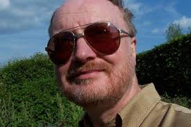 online fragrance magazine, online perfume magazine, perfume reviews,  SNiffapalooza Magazine, Guerlain, Dr. James Dotson, Aedes,