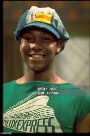 Comic actor Lenny Henry in character as Sonny Foster in sitcom The... News  Photo
