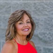 Cynthia Cofield's Instagram, Twitter & Facebook